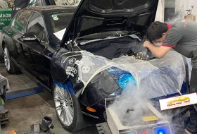 Garage Ô Tô Hoàng Phát. HHT Hóc Môn TPHCM vệ sinh họng nạp