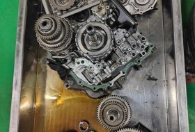 Garage Ô Tô Hoàng Phát. HHT Hóc Môn TPHCM đại tu hộp số